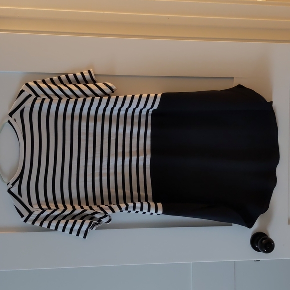 Agnes and Dora Large Tulip Top - Picture 3 of 4